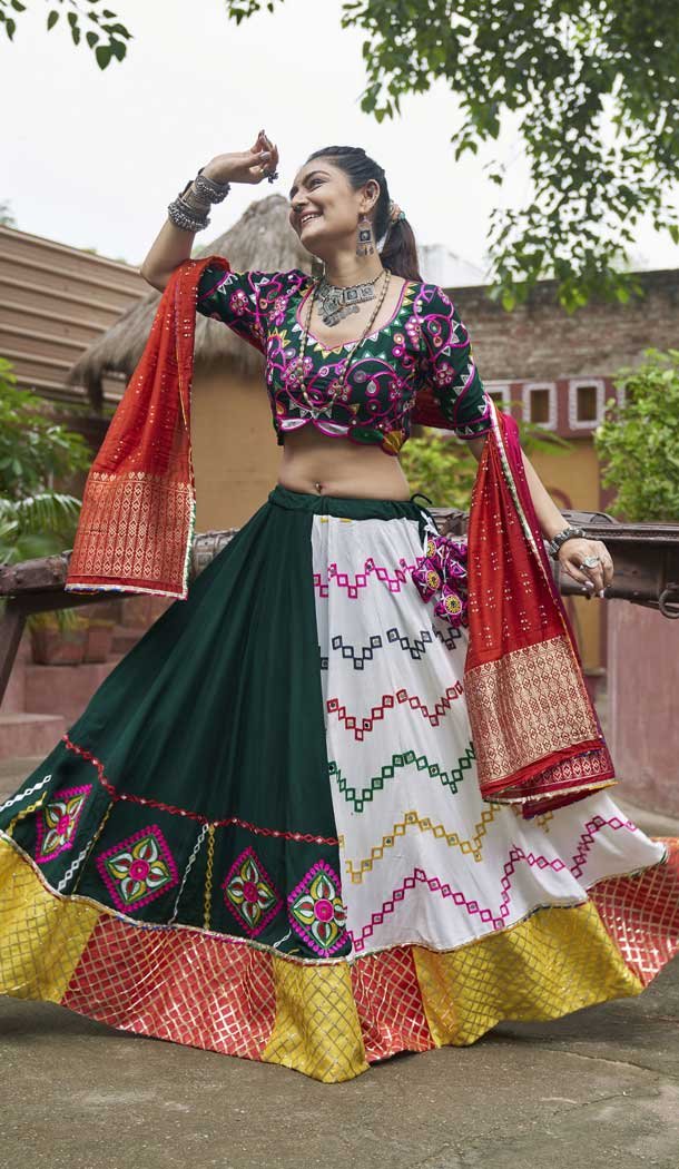 Green Viscose Rayon Embroidered Navratri Chaniya Choli - 146229862