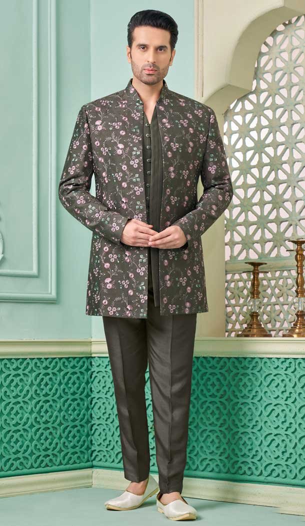 Brown Banarasi Silk Embroidered Function Wear Men's Indo Western - 9376186951