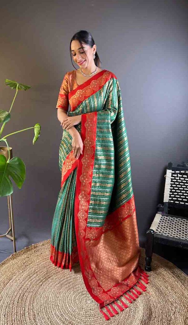 Green Soft Silk Zari Weaving Work Traditional Wear Saree - 144979122