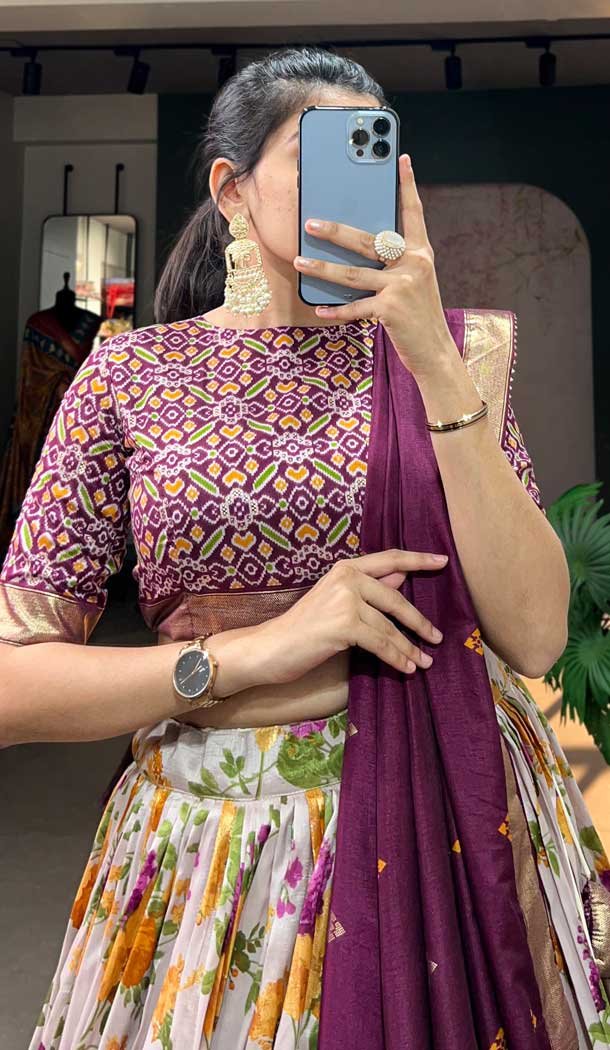 Tussar Silk Foil Printed Work Navratri Wear Chaniya Choli In Off White - 9668188701