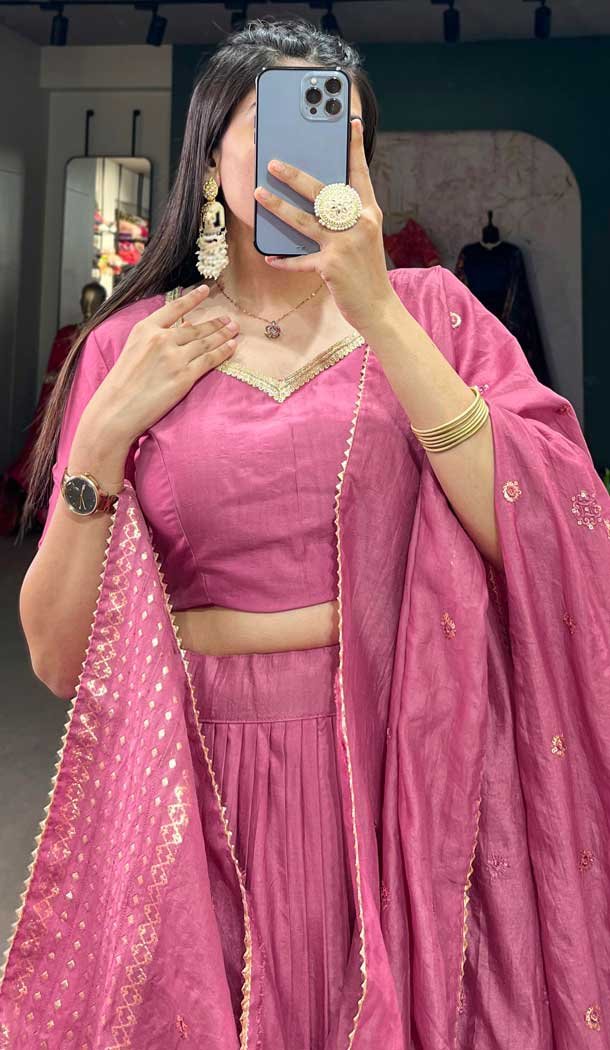 Pure Chanderi Weaving Work Navratri Wear Lehenga Choli In Pink - 9707188952