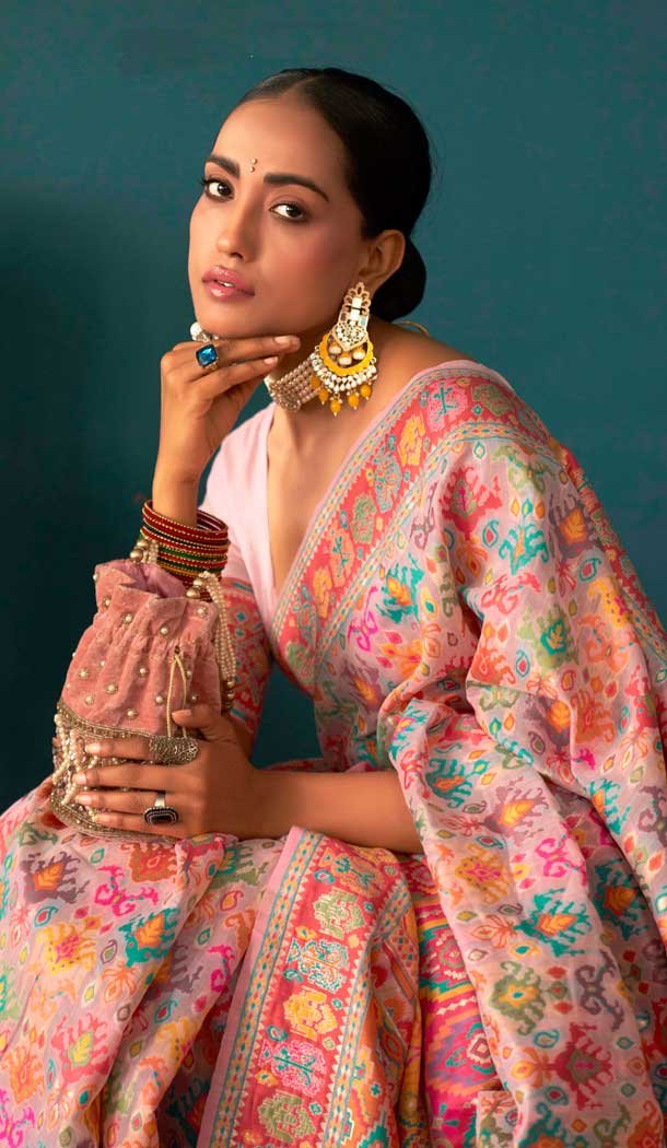 Blush Pink Kashmiri Pashmina Woven Work Traditional Wear Saree - 9974191558
