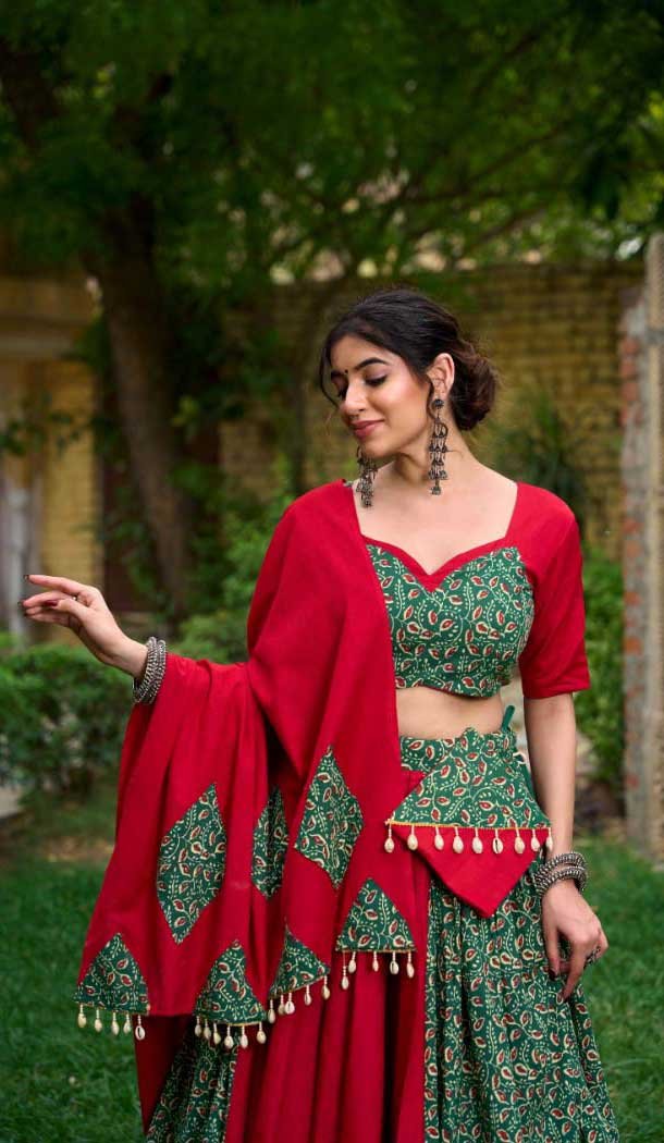 Green Pure Cotton Print Work Navratri Wear Lehenga Choli - 10097192340