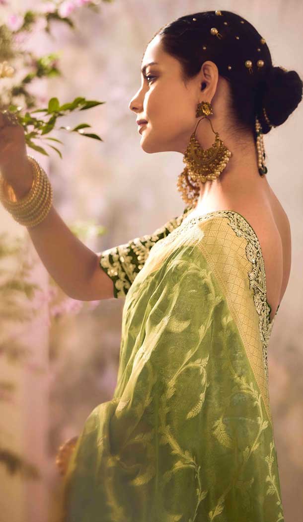 Banarasi Zari Tissue Weaving Work Designer Wear Saree In Green - 11603202090