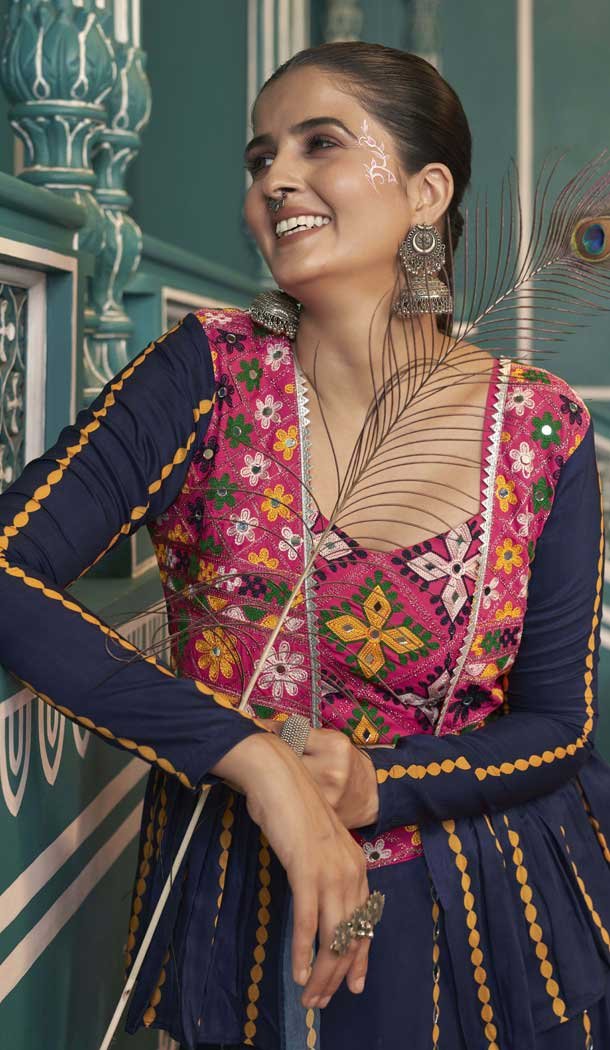 Multi Color Maska Silk Embroidery Work Navratri Chaniya Choli - 147321500