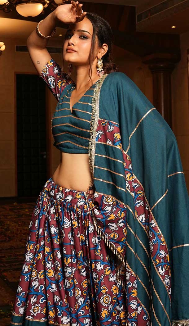 Women Rama Blue Printed Crepe Navratri Chaniya Choli - 159719573