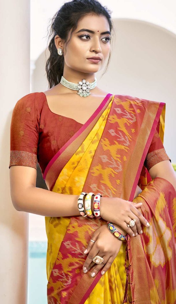 Women Pochampalli Silk Traditional Wear Saree Yellow Jacquard - 13015210549
