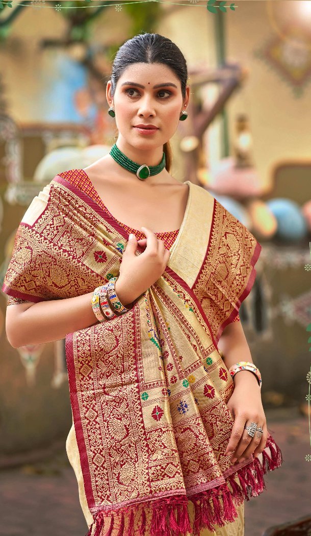 Women Party Wear Saree Kanjivaram Silk Cream Jacquard - 13090210925