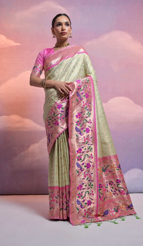 Kanjivaram Weaving Banarasi Silk Saree in Light Pista Green 216162