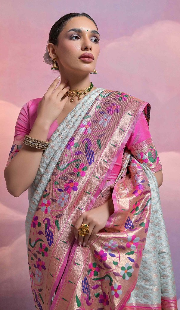 Sea Green Banarasi Silk Saree with Kanjivaram Weaving 216166