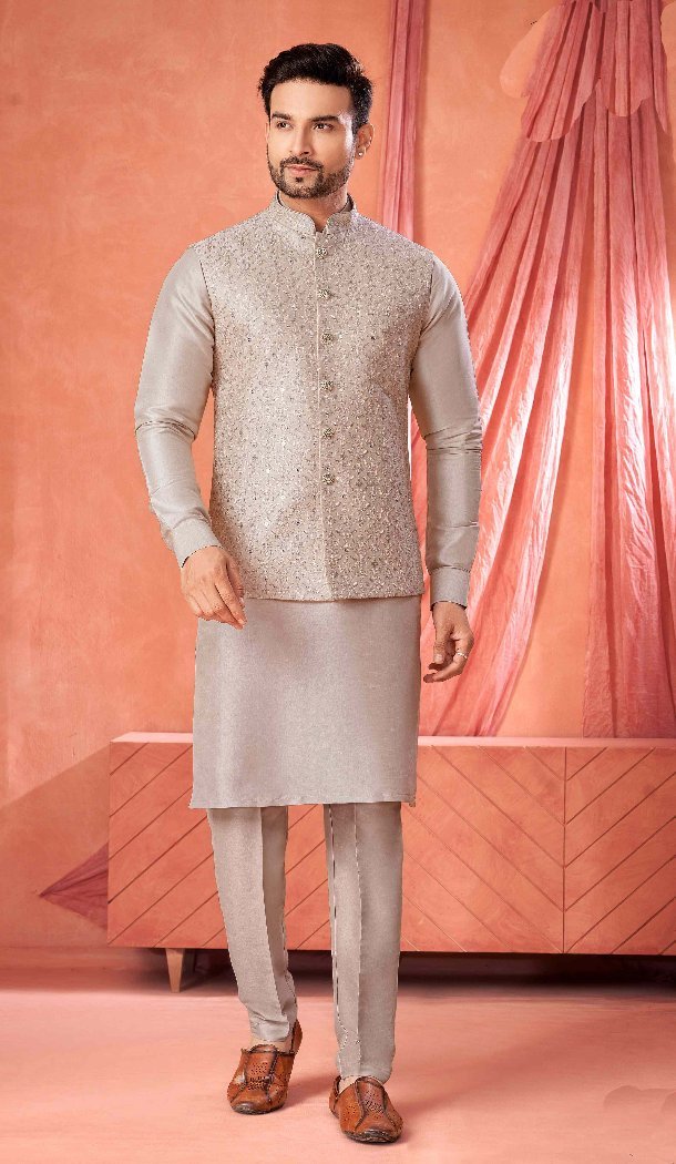 Men’s Onion Pink Banarasi Silk Kurta Pajama – 216396