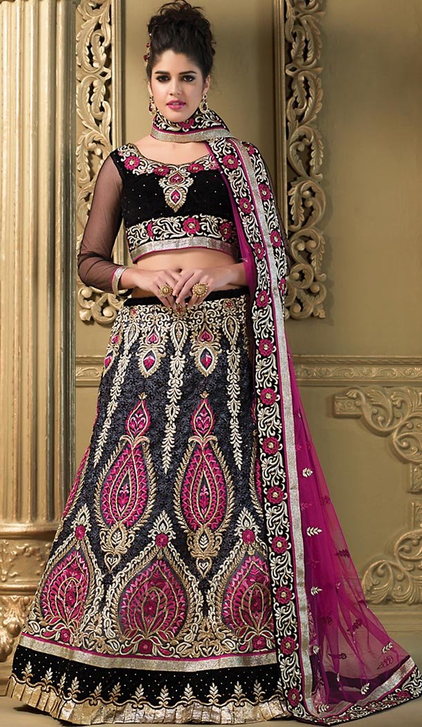 Sangeet Lehengas Online in Net and Black Color A Line Style | FH479273998
