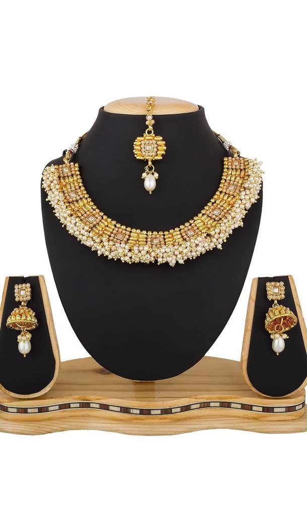 Golden Color Kundan Imitation Jewellery Necklace Set - 392947339