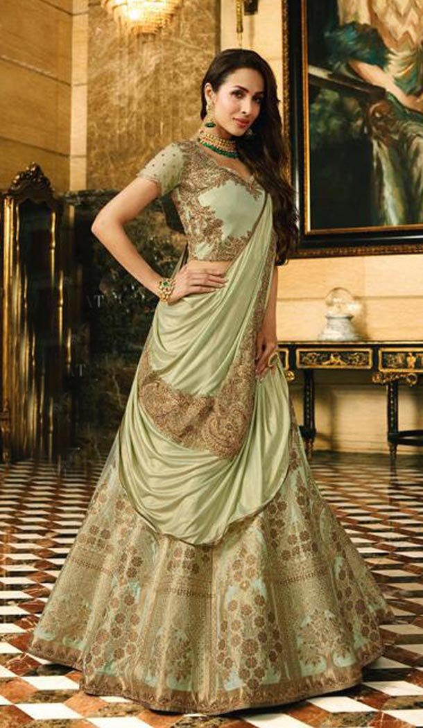 Malaika Arora Khan Wedding Banarasi Silk Lehenga Choli in Green Color - 394747641