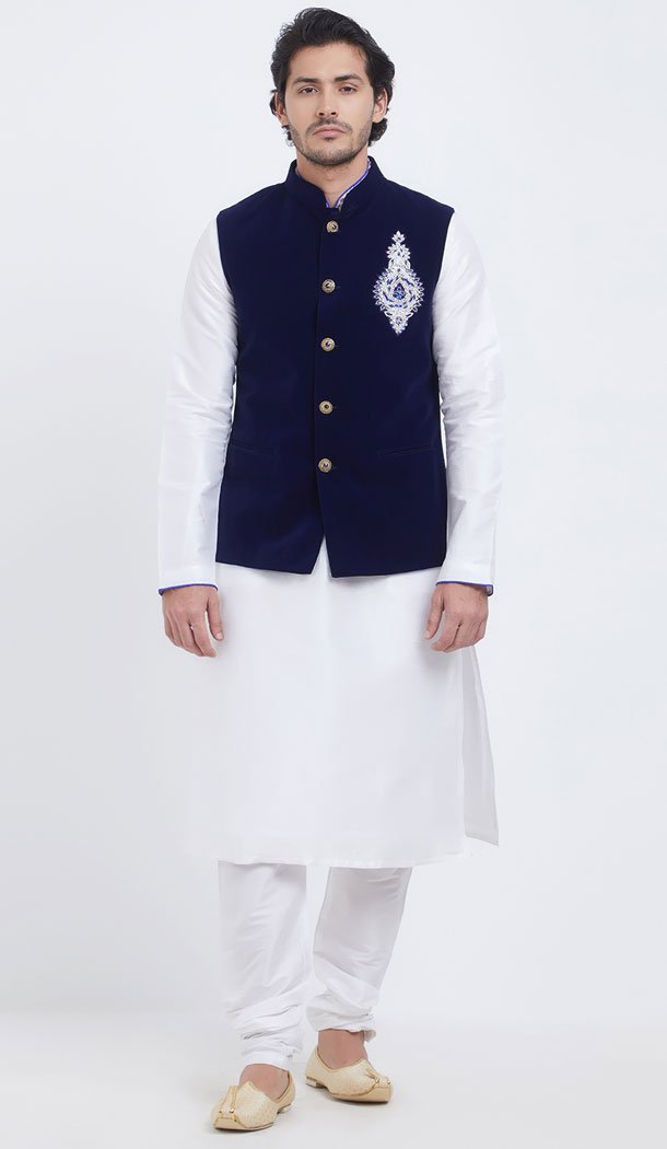 White Color Art Silk MenReadymade Kurta Payjama With Jacket - 490060321