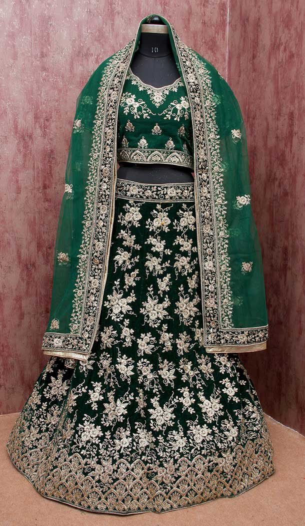 Green Color Velvet Heavy Designer Sangeet Ceremony Wear Lehenga Choli -9555112315