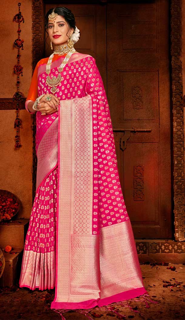 Pink Color Banarasi Silk Designer Classic Wear Traditional Wear Saree -9712114105