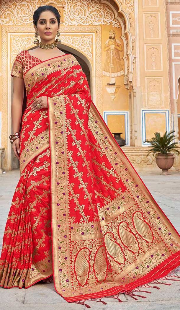 Red Color Silk Weaving Work Traditional Party Wear Saree -136118305