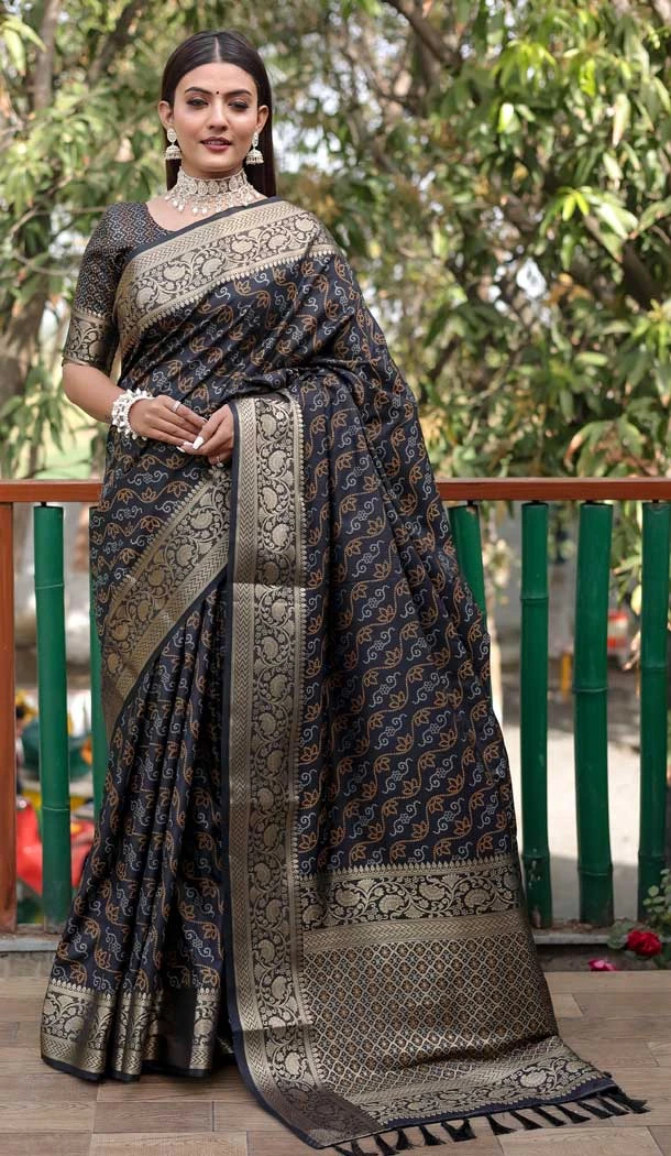 Bandhej Patola Silk Weaving Work Black Color Traditional Party Wear Saree -6370169137