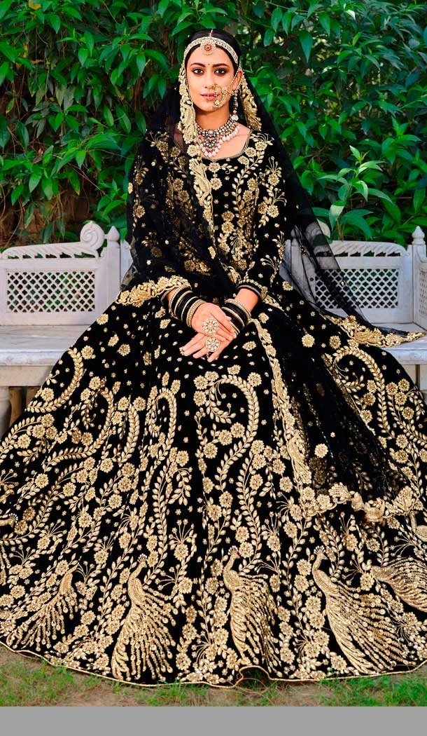 Embroidery Heavy Velvet Bridal Wear Women Lehenga in Black Color -6535170393
