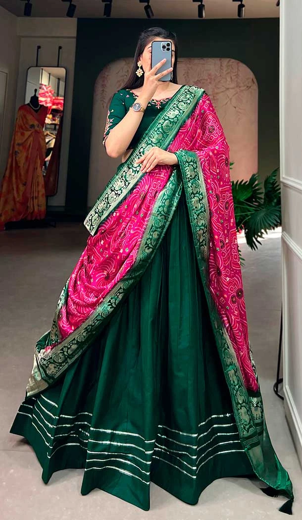 Pure Cotton Lace Border Work Green Color Navratri Chaniya Choli -8902184713