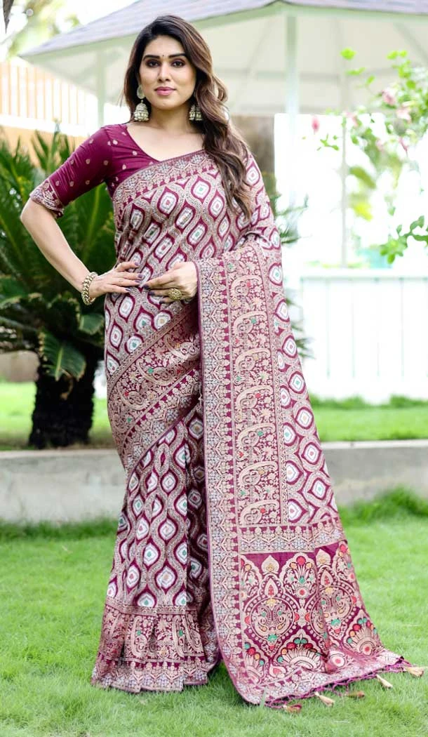 Pure Kanjivaram Pattu With Weaving Work Saree Blouse in Wine -9151185976