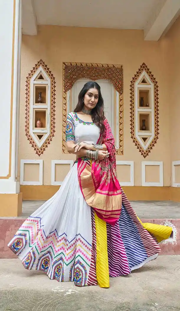Maslin Cotton Mirror Work Navratri Special Chaniya choli In White -144929090