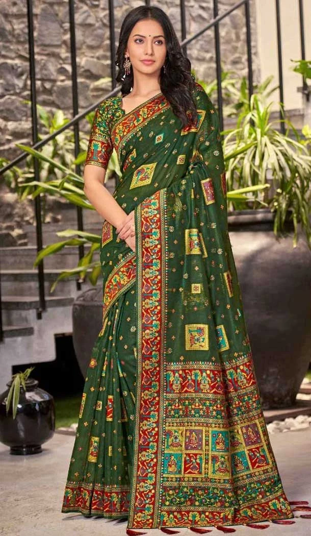 Cotton Silk Weaved Thread Work Traditional Wear Saree In Green - 11201199584