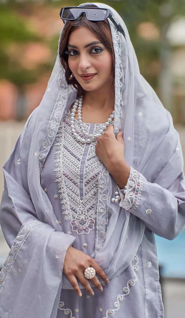 Organza Embroidery Work Pakistani Salwar Kameez In Lavender - 11245199885