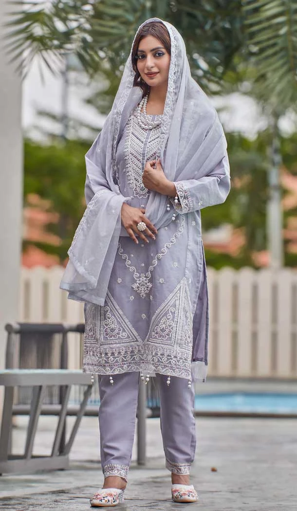 Organza Embroidery Work Pakistani Salwar Kameez In Lavender - 11245199885