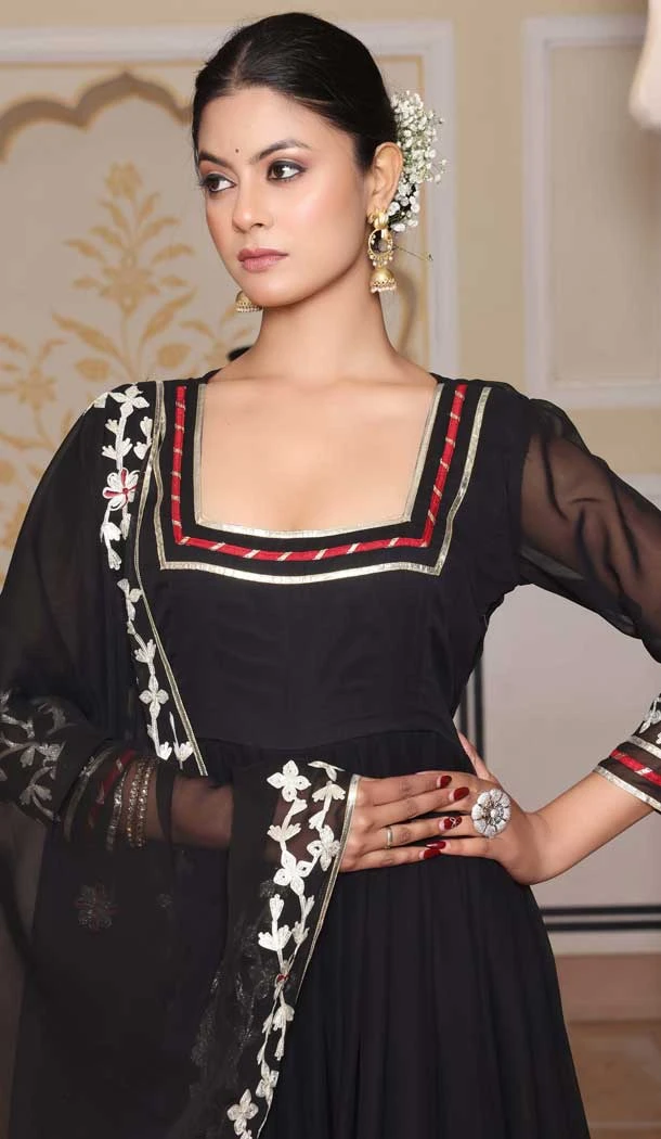 Black Georgette Lace Work Party Wear Anarkali Suit - 11729202786