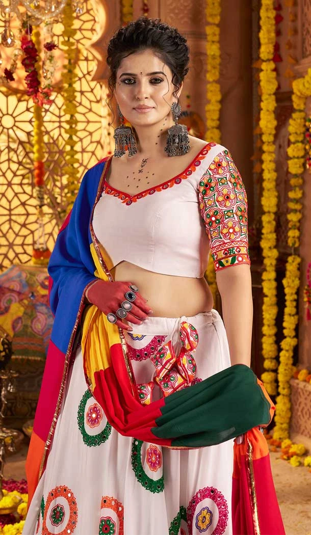 White Viscose Cotton Embroidery Work Navratri Chaniya Choli -159099189