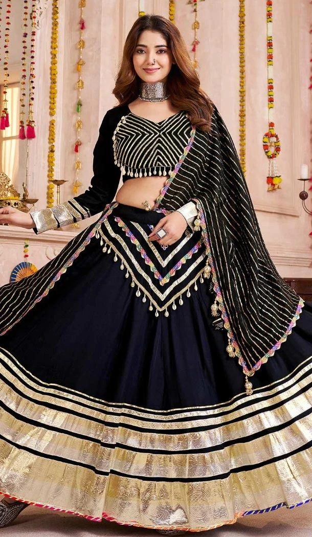 Women Viscose Cotton Designer Embroidery Work Black Navratri Chaniya Choli - 160971355