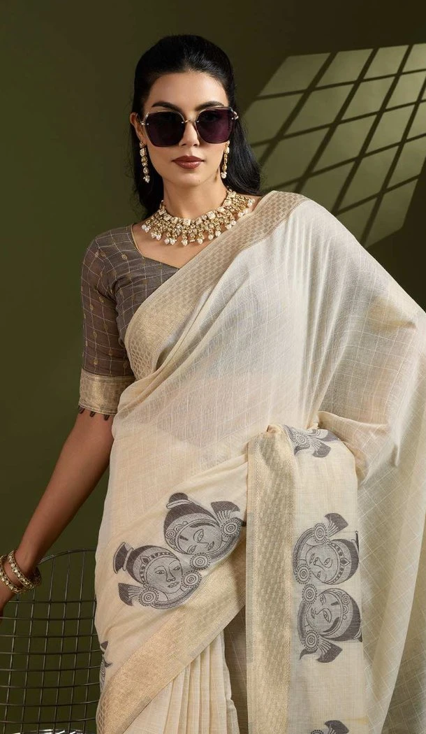 Women Print Brown Cotton Traditional Wear Saree - 12932210140