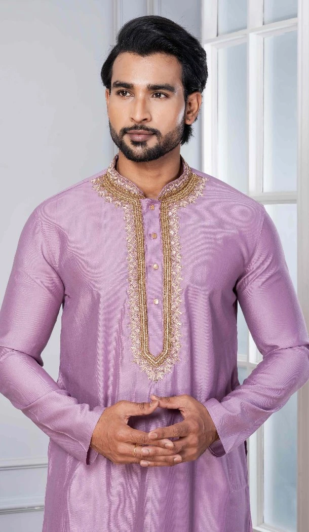 Men Plain Cotton Mauve Kurta Pajama - 13334212386