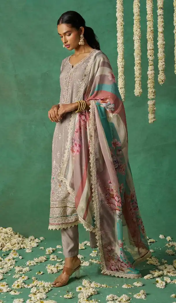 Lavender Organza Party Wear Suit – 214537