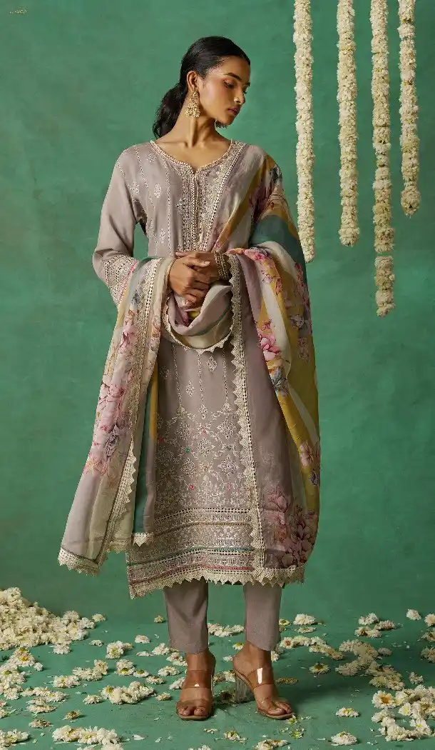 Lavender Designer Organza Salwar Suit – 214539