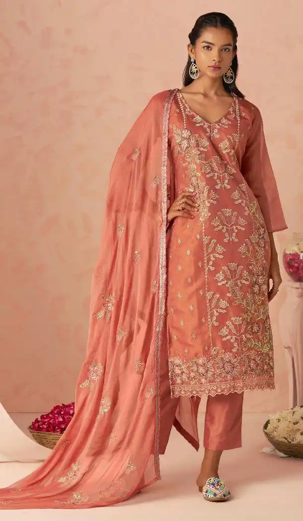 Peach Silk Pakistani Suit with Elegant Zari Work – 214970