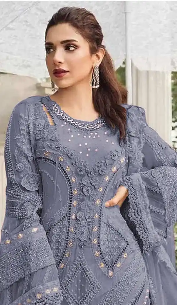 Purple Georgette Pakistani Suit with Embroidery Work - 215841