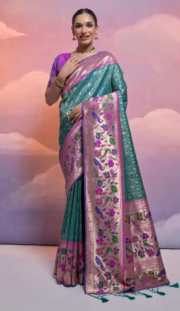 Rama Green Banarasi Silk Saree with Kanjivaram Weaving 216164