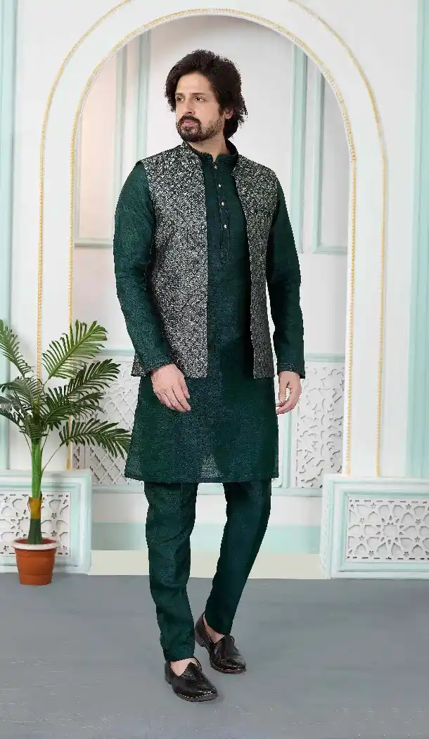 Men Green Kurta Pajama in Art Banarasi Silk - 217492