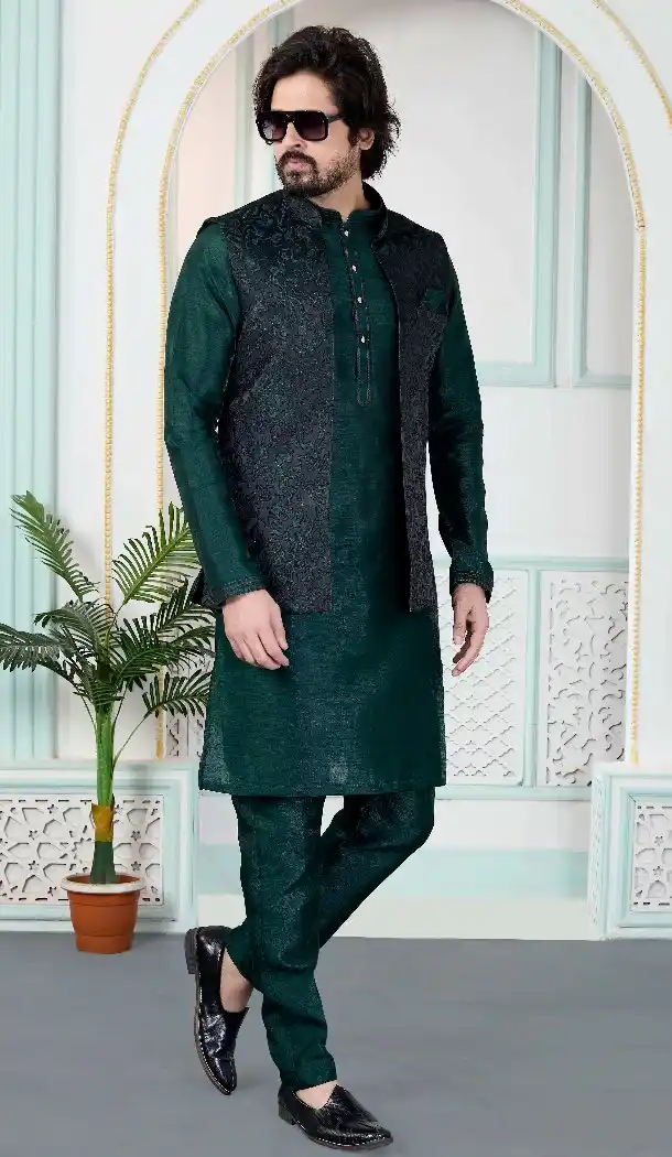 Green Art Banarasi Silk Kurta Pajama for Men - 217499