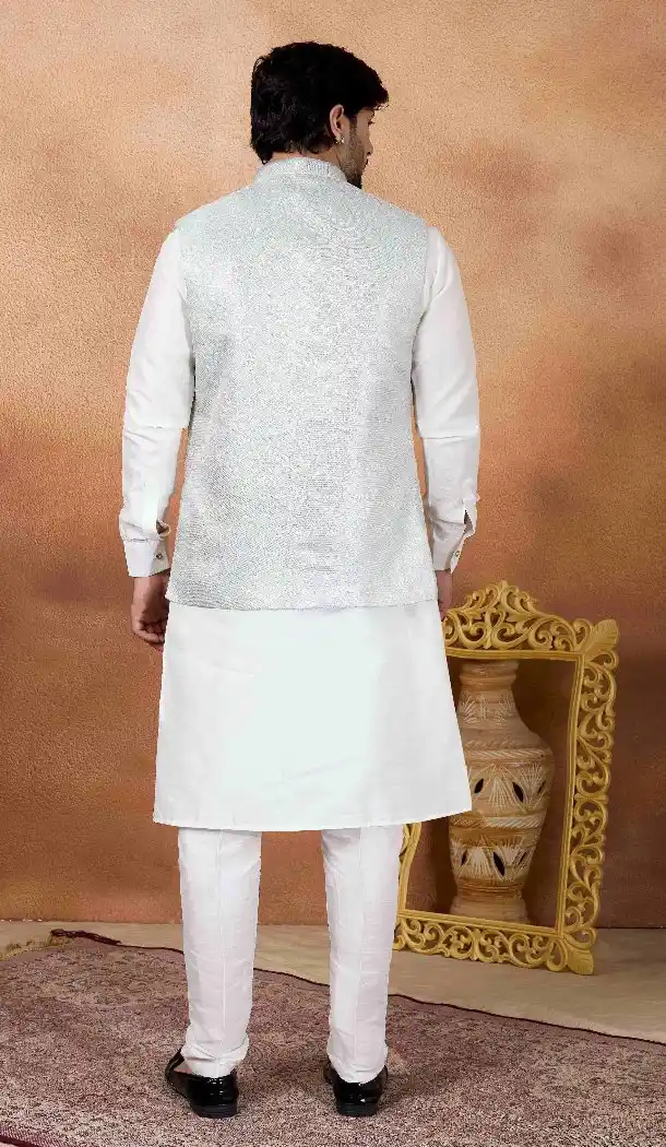 Off White Men Art Banarasi Silk Kurta Pajama - 217505