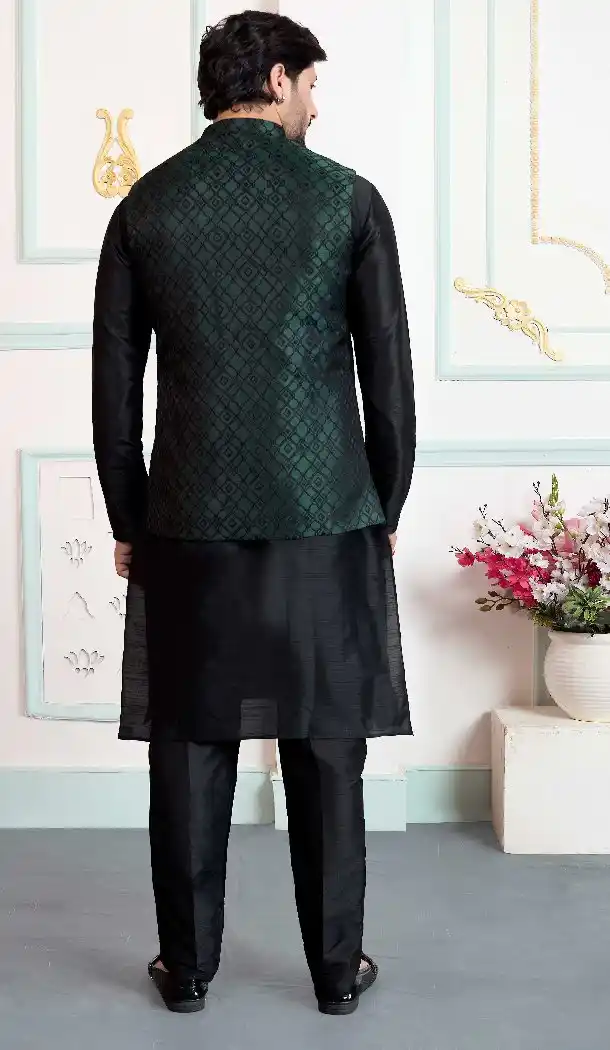 Men Black Art Banarasi Silk Kurta Pajama Set - 217508