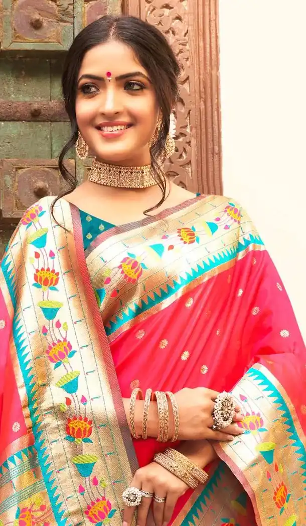 Pink Silk Blend Saree with Woven Work - 217789