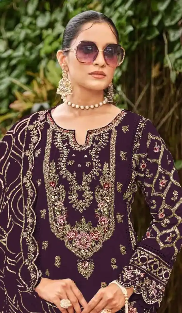 Purple Georgette Zari Work Pakistani Suit - 219581