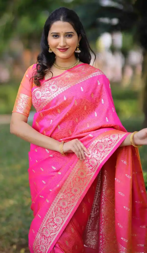 Pink Pure Banarasi Silk Weaving Work Traditional Wear Saree - 220108