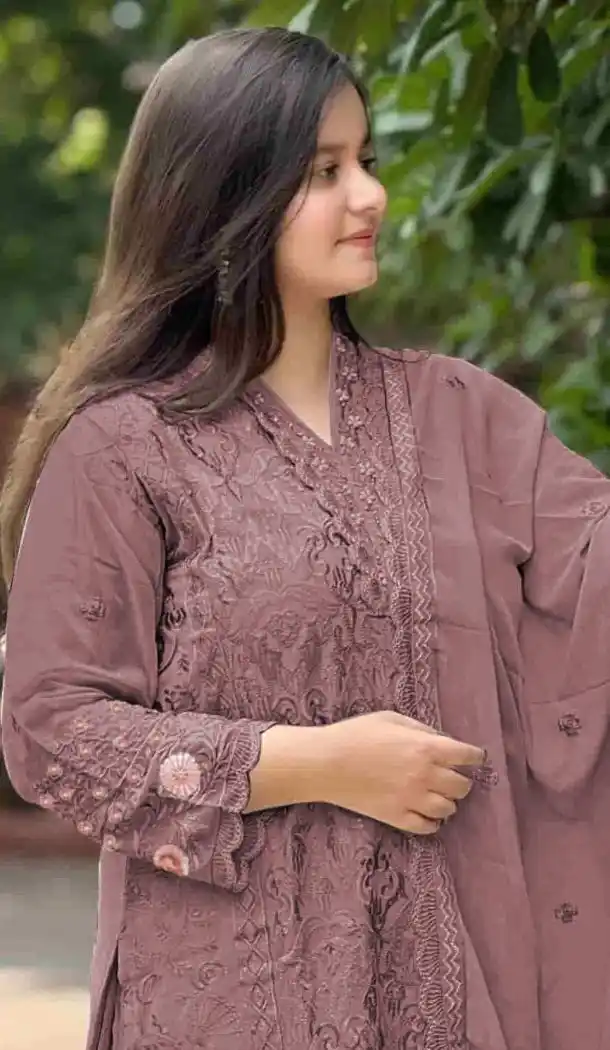Elegant Mauve Georgette Embroidery Pakistani Suit - 220269