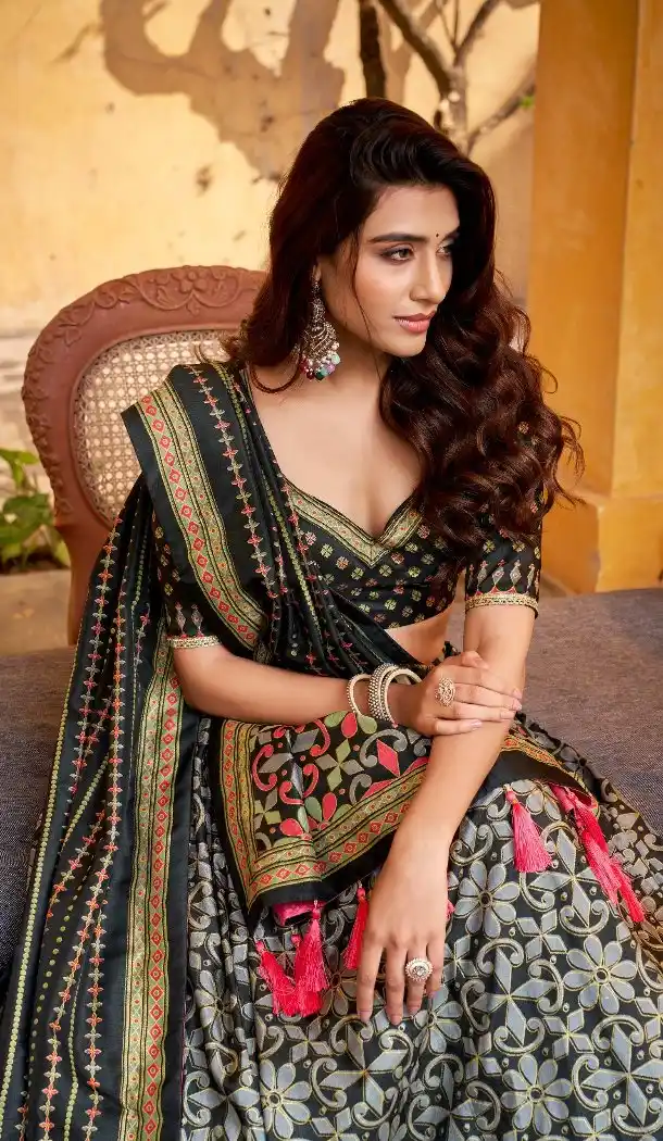 Black Designer Sparkle Tassar Silk Navratri Chaniya Choli - 170507680