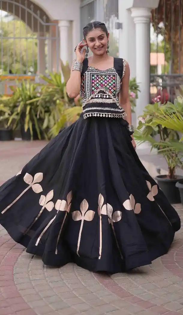 Black Roman Silk Gamthi Work Navratri Chaniya Choli - 173989907